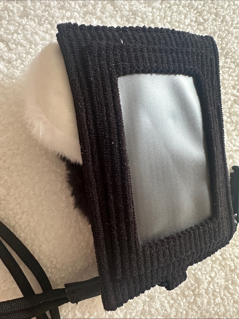 Starbucks Black Crossbody Bag with Plush Black-and-White Cat - Picture 7 of 8